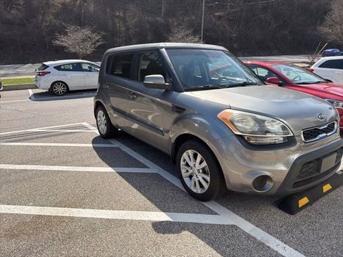 Used 2012 Kia Soul + image 16