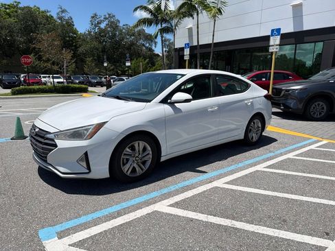 Used 2019 Hyundai Elantra SEL FWD image 14