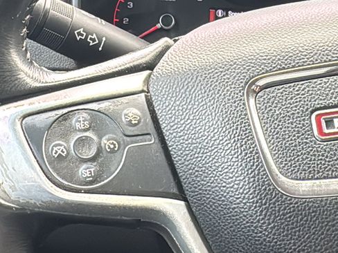 Used 2016 GMC Canyon SLE w/ SLE Convenience Package image 21