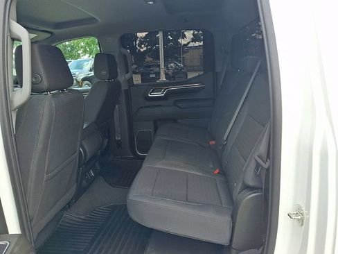 Certified 2023 Chevrolet Silverado 1500 LT AWD/4WD image 12