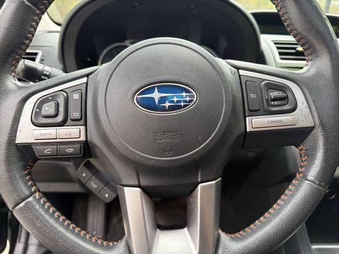 Used 2017 Subaru Crosstrek 2.0i Limited AWD/4WD image 12