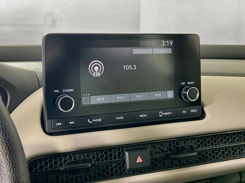 Used 2023 Honda HR-V LX image 14