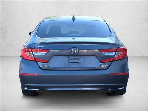 Certified 2020 Honda Accord Touring image 6