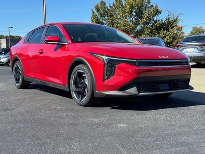 New 2025 Kia K4 EX
