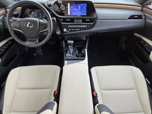 Used 2024 Lexus ES 350 w/ Premium Package FWD image 18
