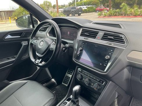 Used 2019 Volkswagen Tiguan SEL Premium R-Line image 71