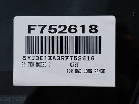 Used 2024 Tesla Model 3 Standard Range RWD image 7