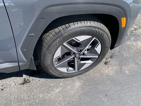 Certified 2025 Hyundai Tucson SEL AWD/4WD image 30