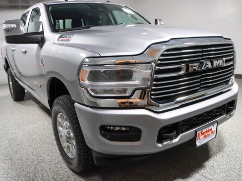 Used 2024 RAM 2500 Laramie w/ Safety Group AWD/4WD image 5
