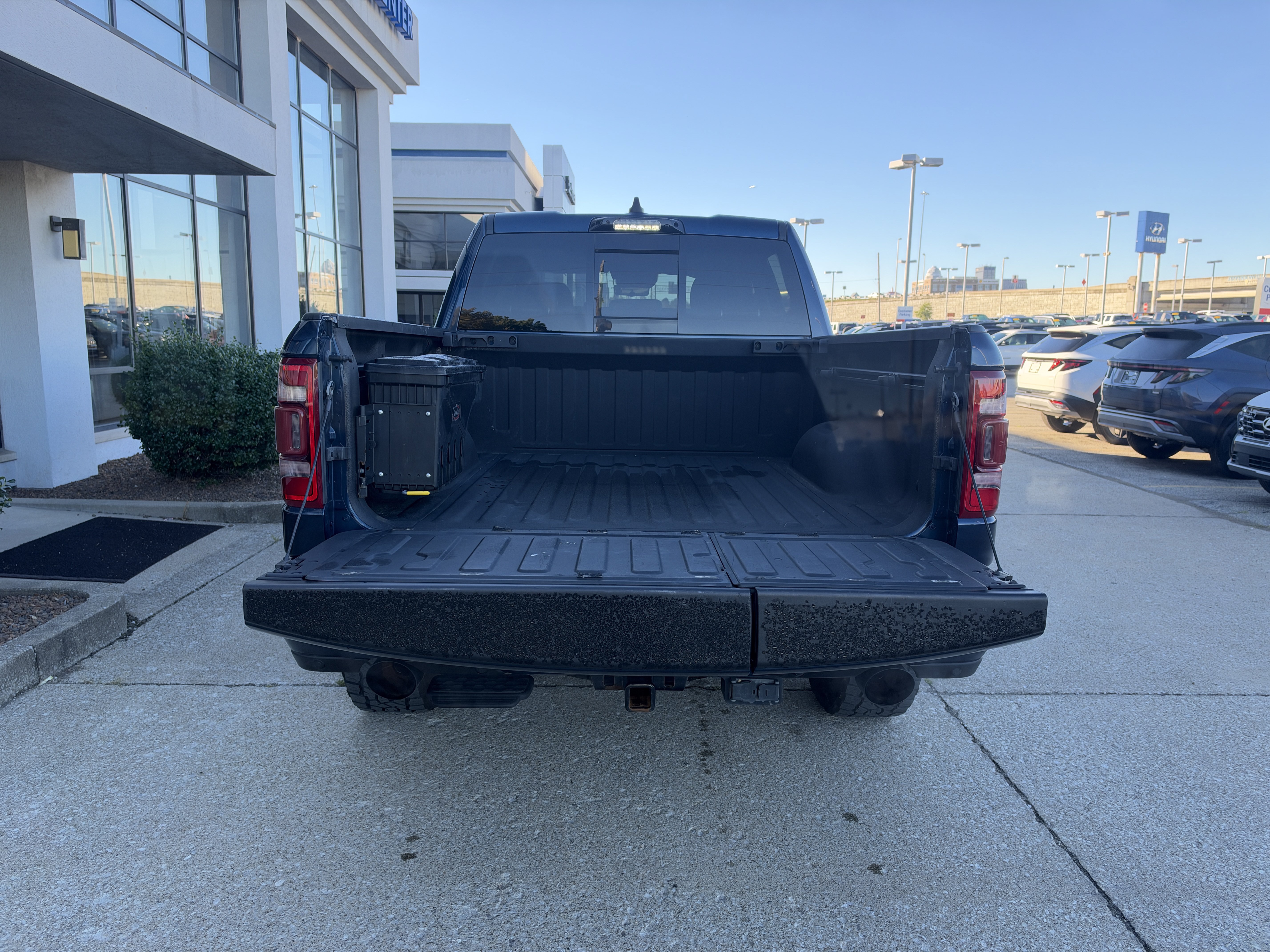 Used 2022 RAM 1500 Limited AWD/4WD image 12