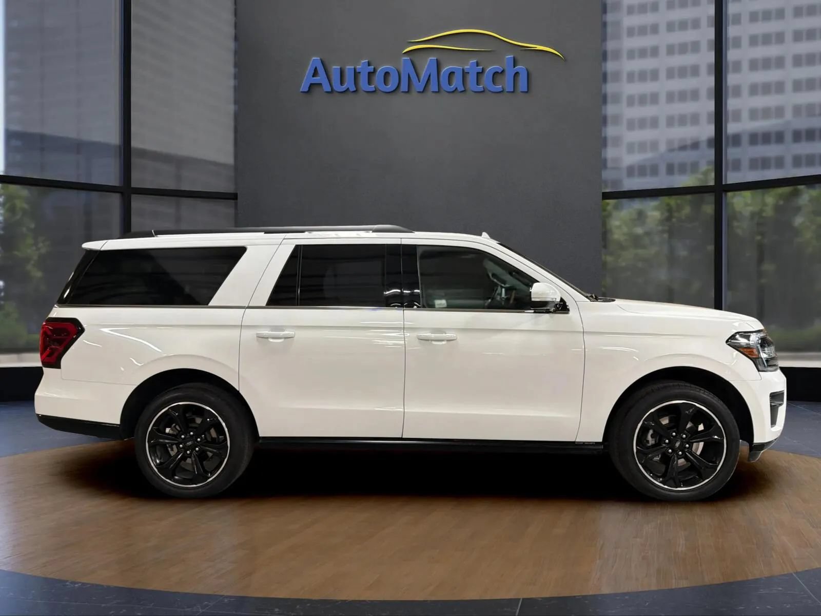 Used 2024 Ford Expedition Max Limited AWD/4WD image 13