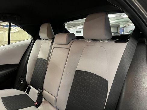 Used 2019 Toyota Corolla SE FWD image 16
