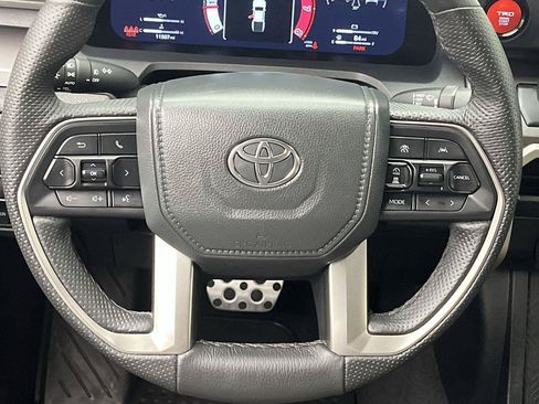 Used 2025 Toyota Tacoma TRD Sport AWD/4WD image 14