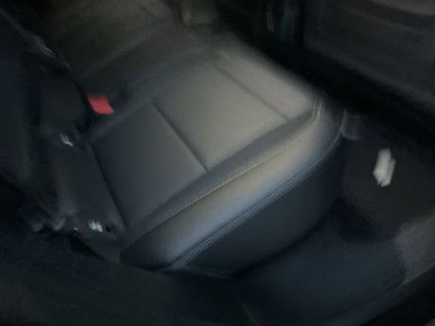 New 2026 Chevrolet Equinox EV LT image 14