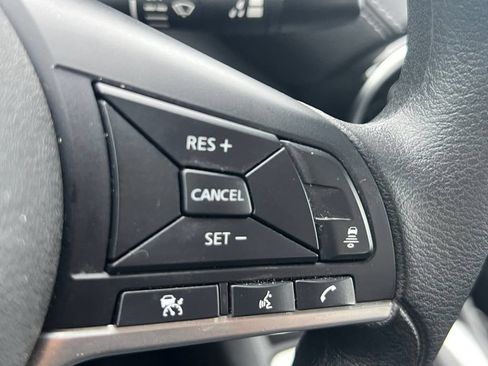 Used 2024 Nissan Sentra SV FWD image 12