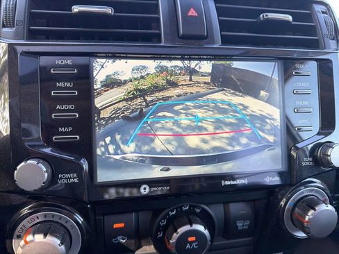 Used 2021 Toyota 4Runner Venture w/ Moonroof Package AWD/4WD image 15