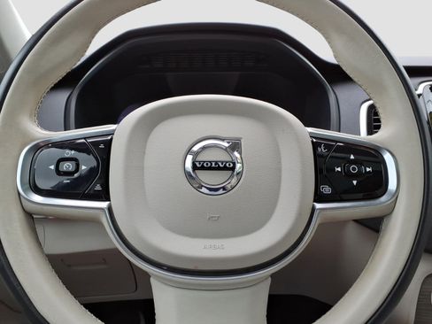 Used 2023 Volvo XC90 B6 Plus w/ Protection Package Premier AWD/4WD image 24