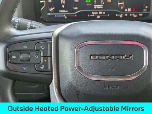 Used 2023 GMC Yukon Denali image 20