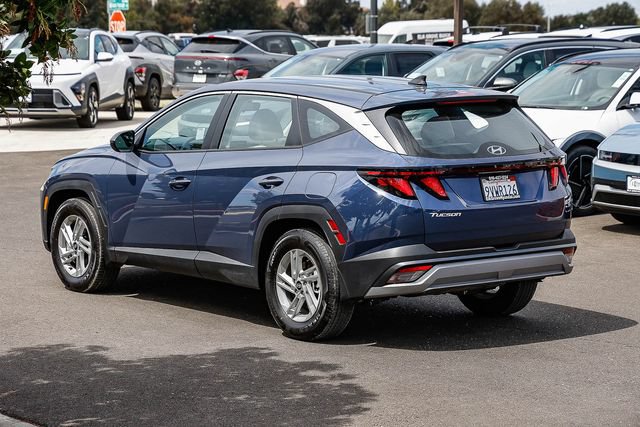 Certified 2026 Hyundai Tucson SE FWD image 2