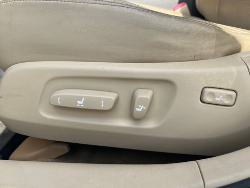 Used 2012 Lexus ES 350 image 25