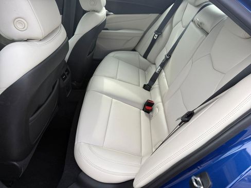 Used 2023 Cadillac CT4 Premium Luxury image 17