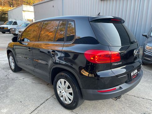 Used 2017 Volkswagen Tiguan Limited image 4