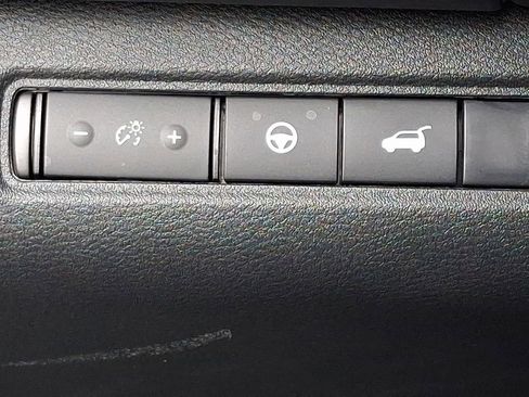 Certified 2025 Nissan Pathfinder SL w/ SL Premium Package AWD/4WD image 27