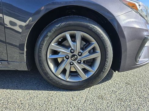 Used 2019 Kia Optima LX image 14