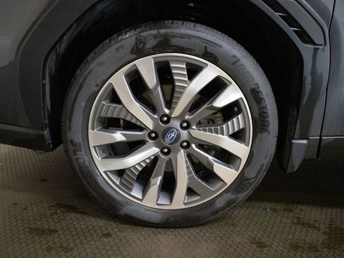 Used 2025 Subaru Forester Touring AWD/4WD image 9