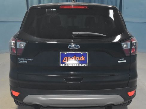 Used 2017 Ford Escape SE image 26