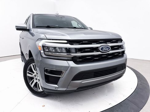 Used 2023 Ford Expedition Max Limited image 8