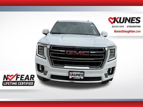 Used 2022 GMC Yukon SLT AWD/4WD image 5