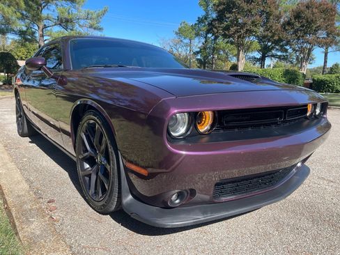 Used 2021 Dodge Challenger GT w/ Blacktop Package image 7