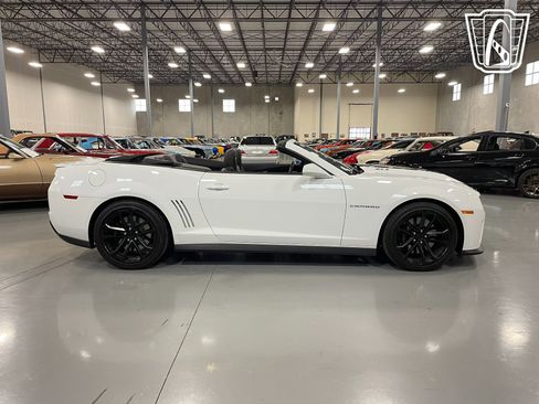 Used 2013 Chevrolet Camaro ZL1 image 19