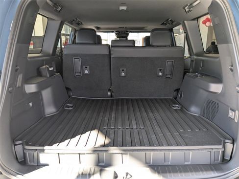 New 2026 Toyota Land Cruiser image 9