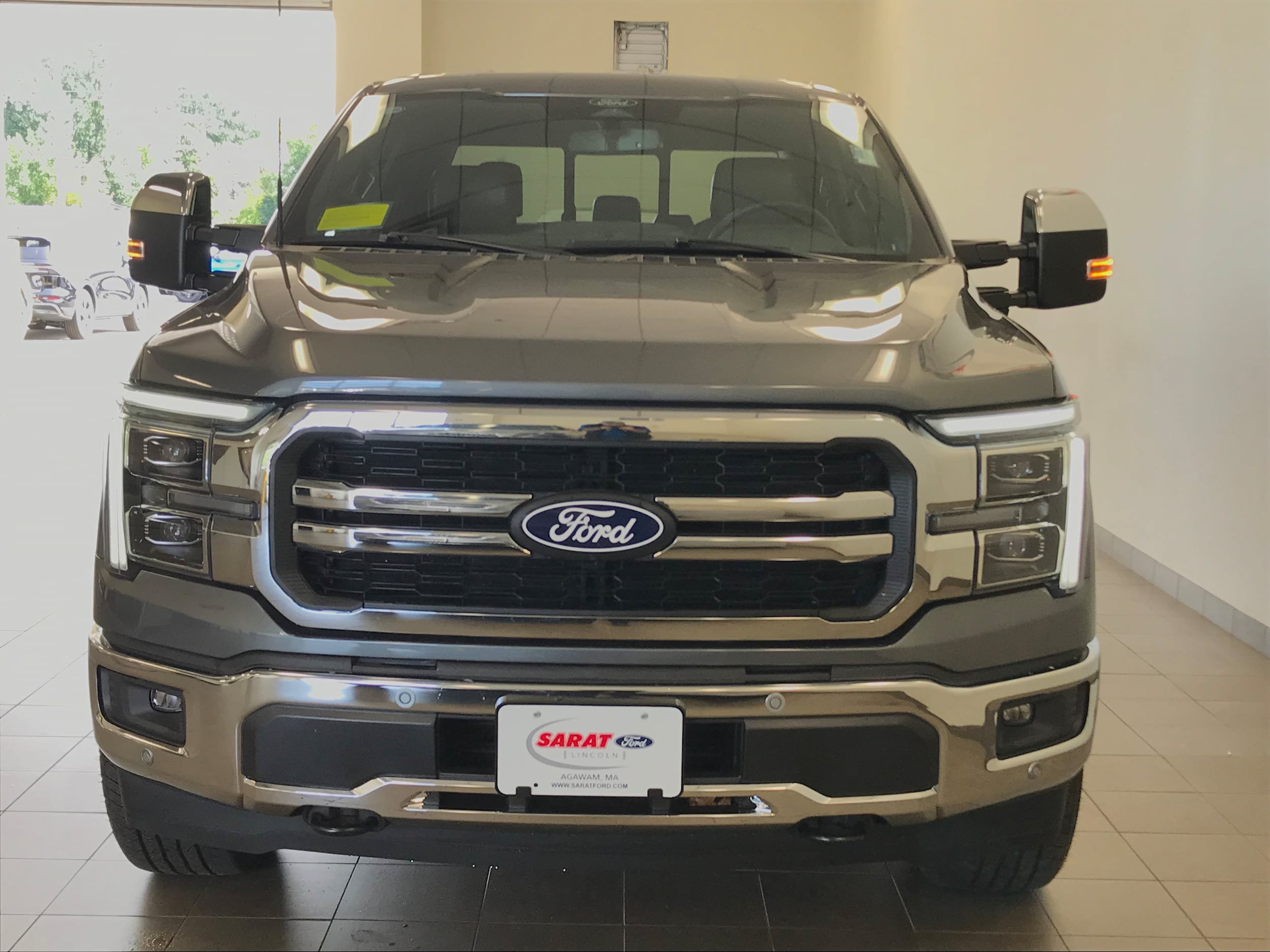 Used 2025 Ford F150 Lariat w/ Equipment Group 501A Mid AWD/4WD image 3
