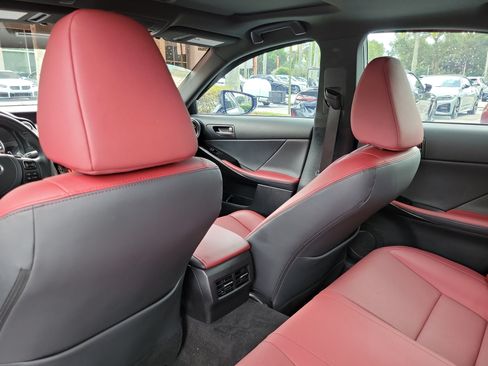Used 2025 Lexus IS 350 F Sport RWD image 10
