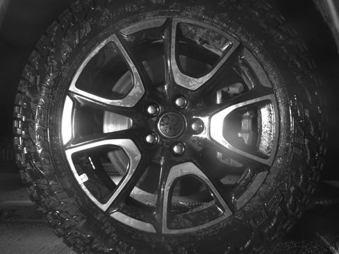 Used 2025 Jeep Compass Trailhawk AWD/4WD image 10