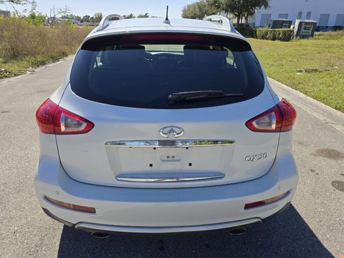 Used 2017 INFINITI QX50 2WD w/ Premium Plus Package image 5