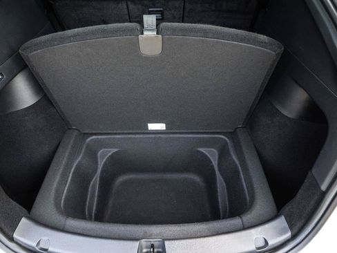 Used 2020 Tesla Model Y Long Range AWD/4WD image 19