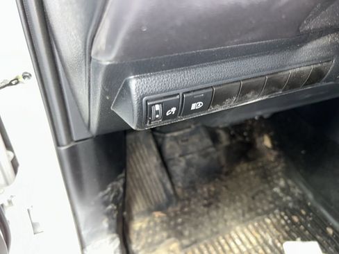 Used 2024 Toyota Corolla LE image 13