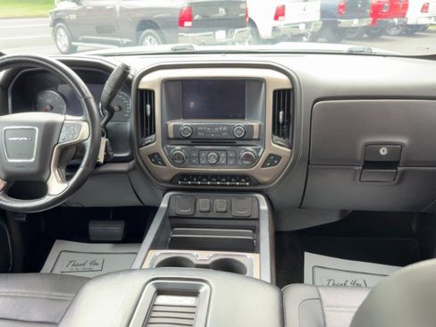 Used 2017 GMC Sierra 1500 Denali w/ Denali Ultimate Package AWD/4WD image 12