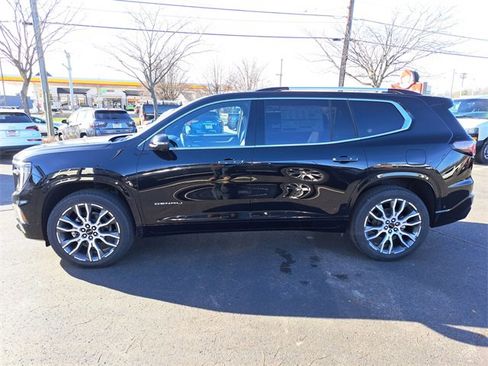 New 2026 GMC Acadia Denali Ultimate w/ LPO, Floor Liner Package image 26