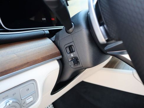 New 2026 Mercedes-Benz GLS 450 4MATIC image 35