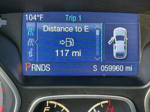 Used 2014 Ford Focus SE w/ Equipment Group 201A FWD image 16