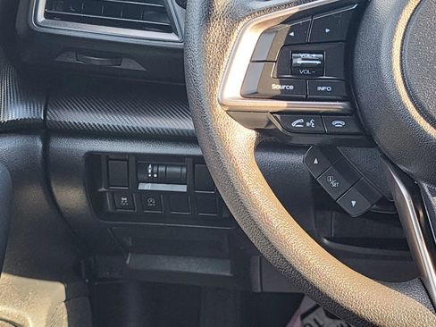 Used 2023 Subaru Crosstrek 2.0i image 11