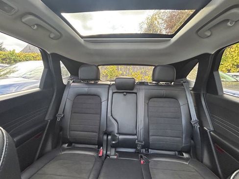 Used 2022 Ford Escape SEL w/ SEL Stealth AWD Package image 21