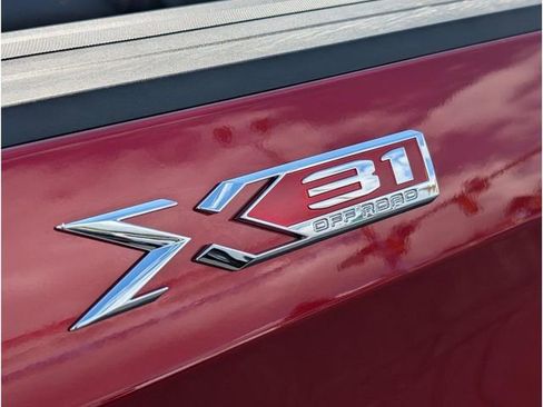 New 2026 GMC Sierra 1500 SLT w/ SLT Premium Plus Package image 10