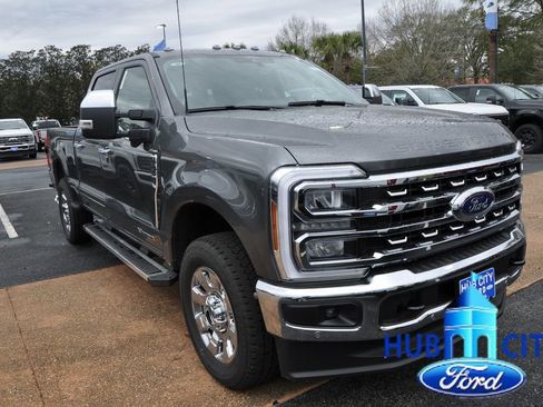 New 2026 Ford F250 Lariat w/ Lariat Premium Package image 7