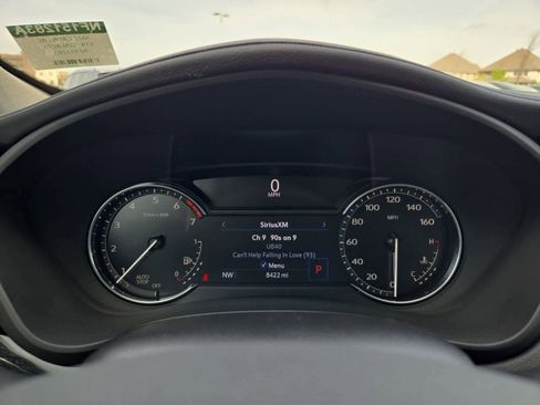 Used 2022 Cadillac XT4 Premium Luxury w/ Enhanced Visibility Package image 30